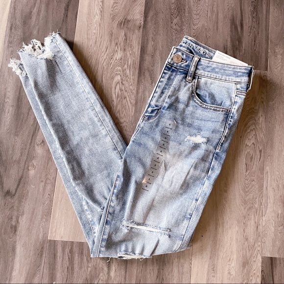American Eagle Outfitters Denim - ‼️SOLD‼️ AE Light Blue Hi-Rise Jegging